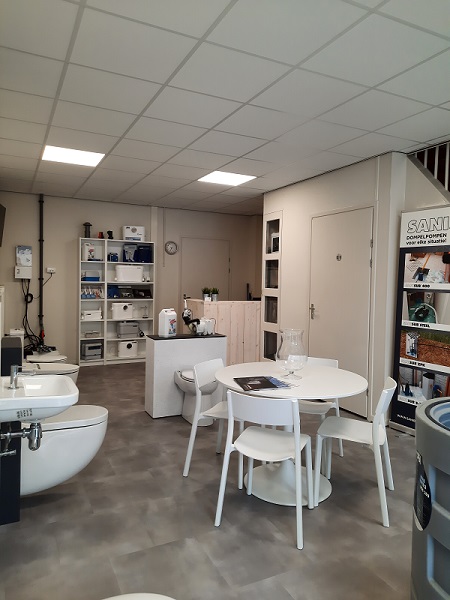 sanibroyeur experience center showroom
